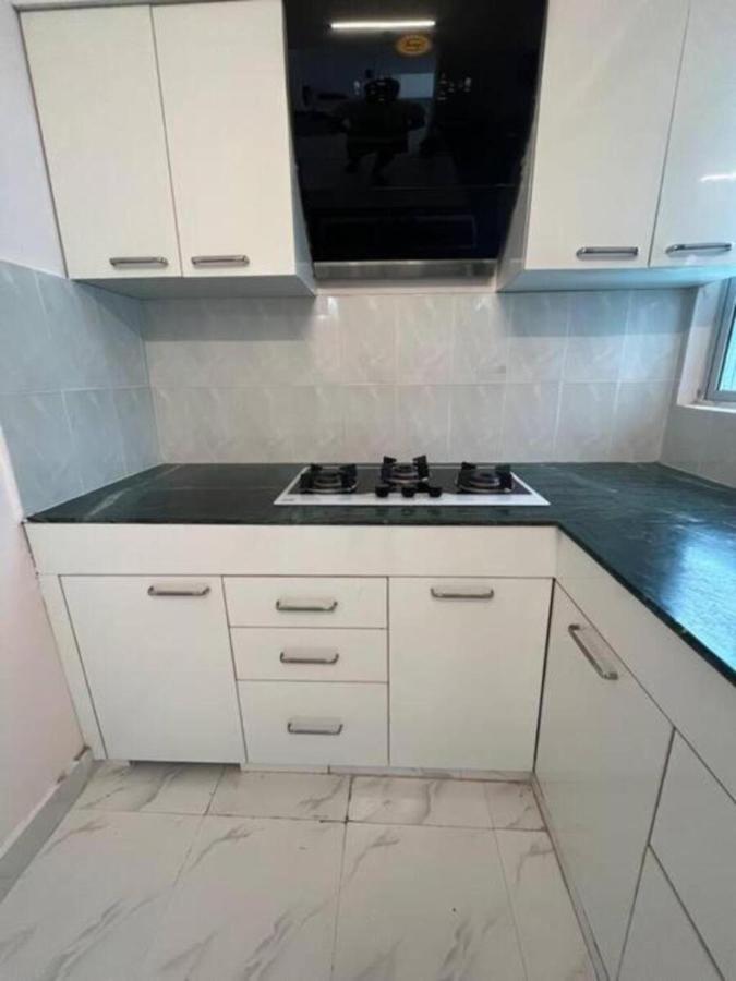 Metro Nook Daire Lucknow Dış mekan fotoğraf